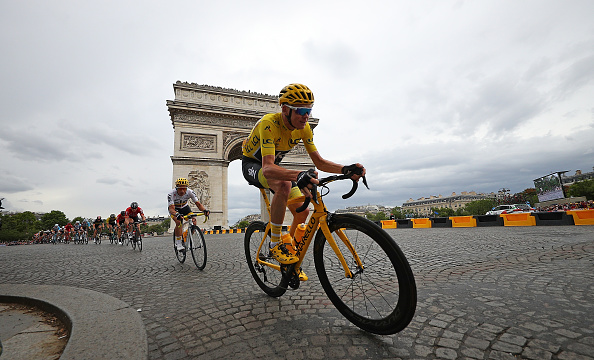 Англичанин Крис Фрум в 4-й раз одержал победу «Тур де Франс»